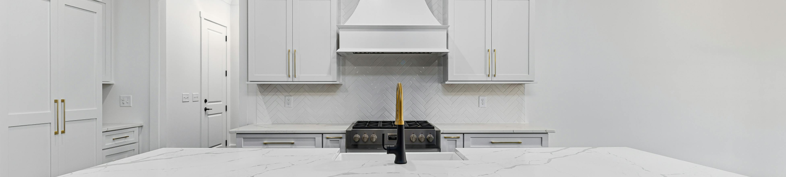 Contemporary Kitchen Remodel by TrueBuild Construction project photo